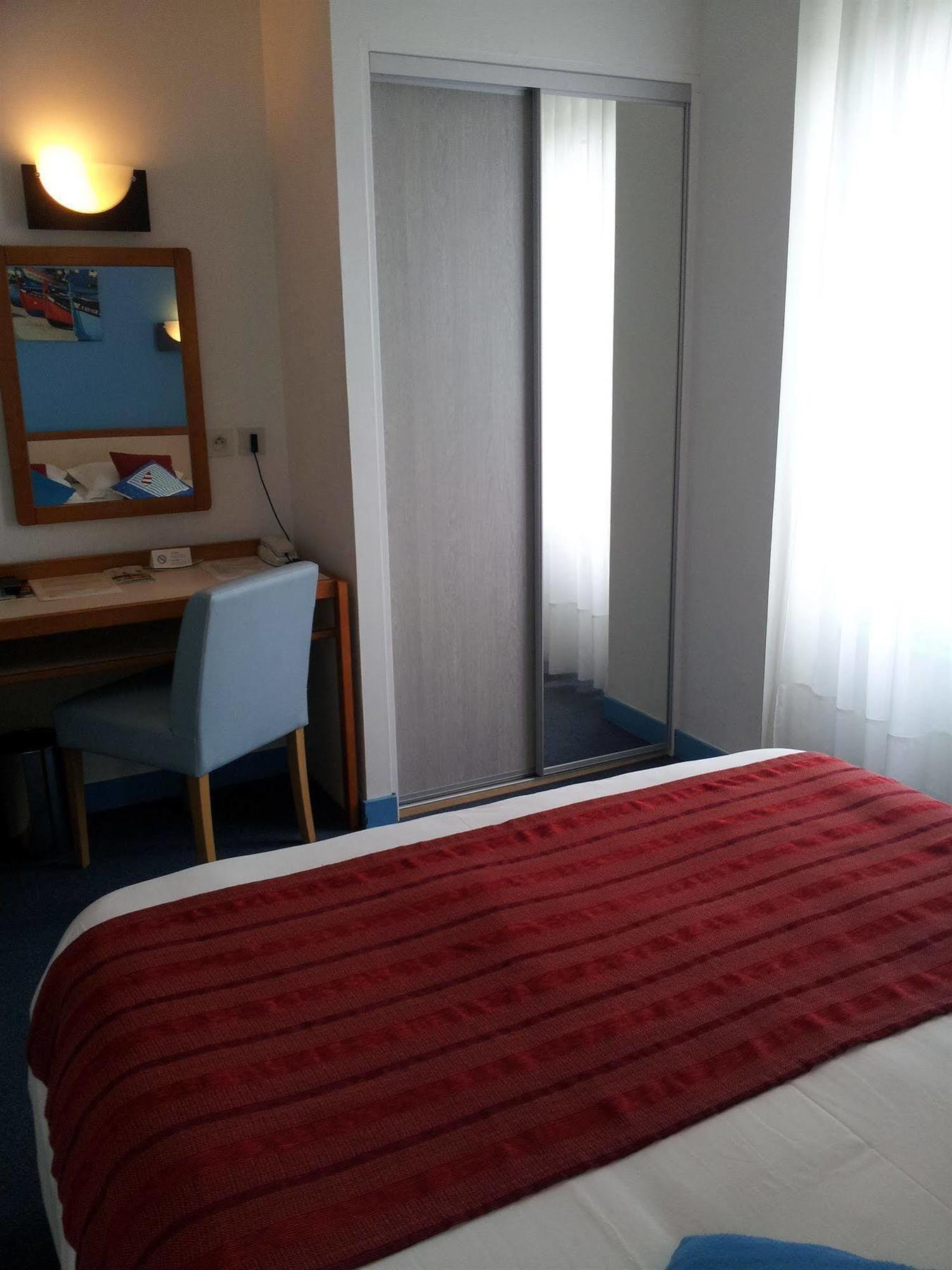 Cit'Hotel Du Port Rhu Douarnenez Exterior photo